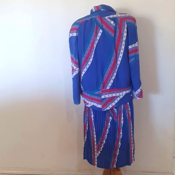 VINTAGE 80s Dolina Size 14 Blue Pleated Set - Picture 4 of 7
